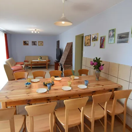 In A Quiet Location By The Mausz In Kashubia Ferienhaus