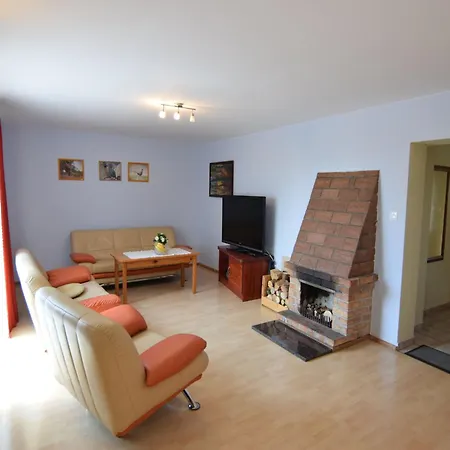 Ferienhaus In A Quiet Location By The Mausz, In Kashubia Parchowo