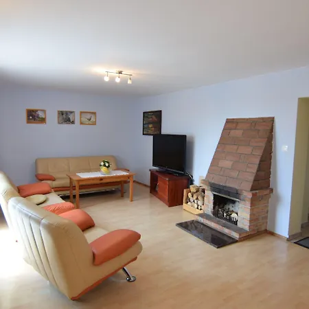 بيت للعطل In A Quiet Location By The Mausz, In Kashubia Parchowo
